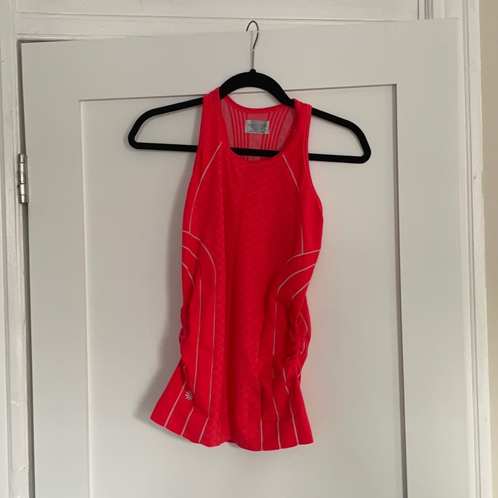 Red Athleta running top!